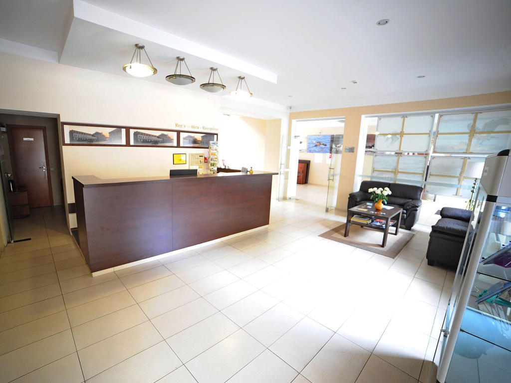 Deims Hotel Šilutė Екстериор снимка